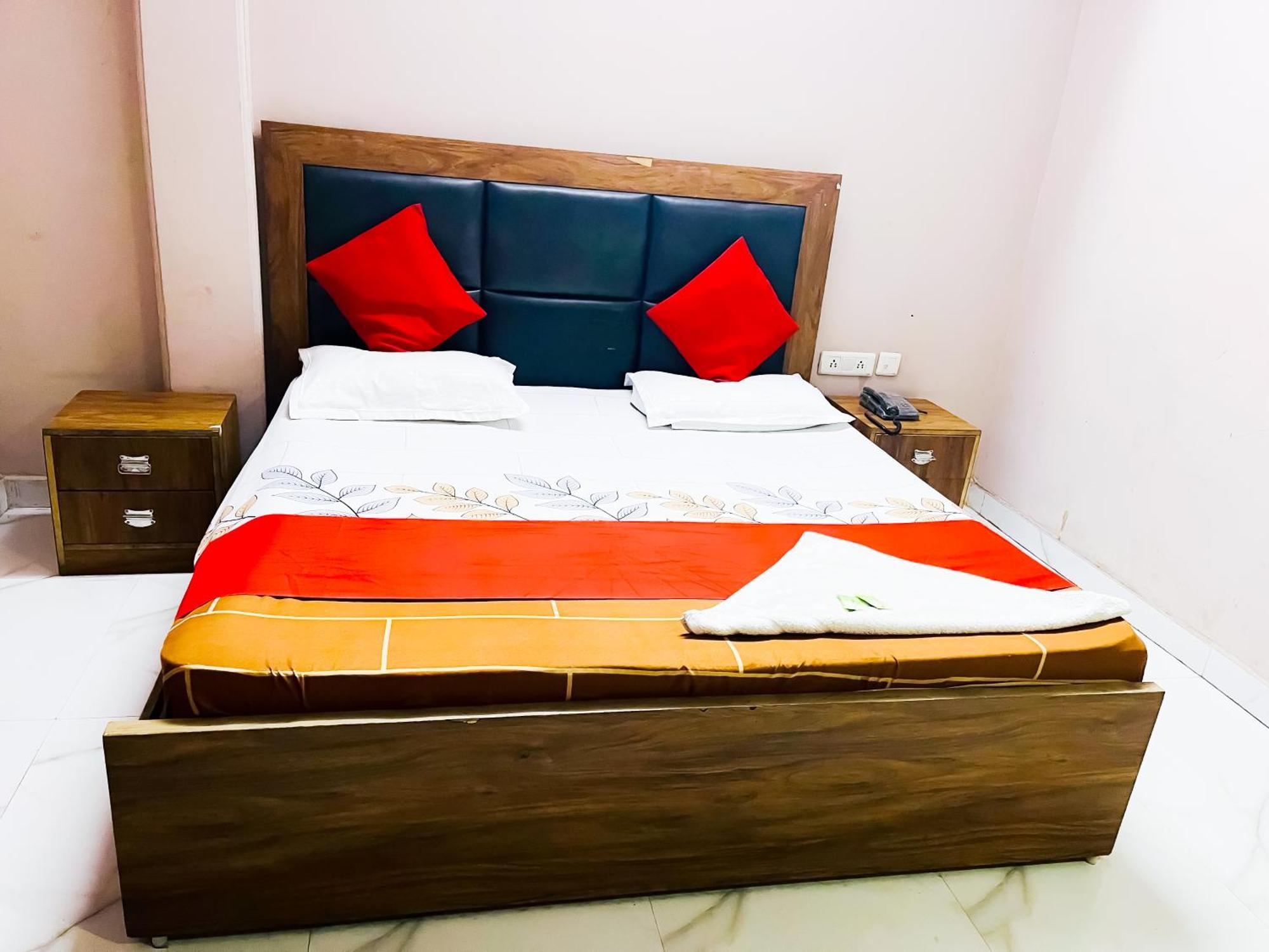 Bed & Breakfast Dream In - Hazrat Nizamuddin Station *
