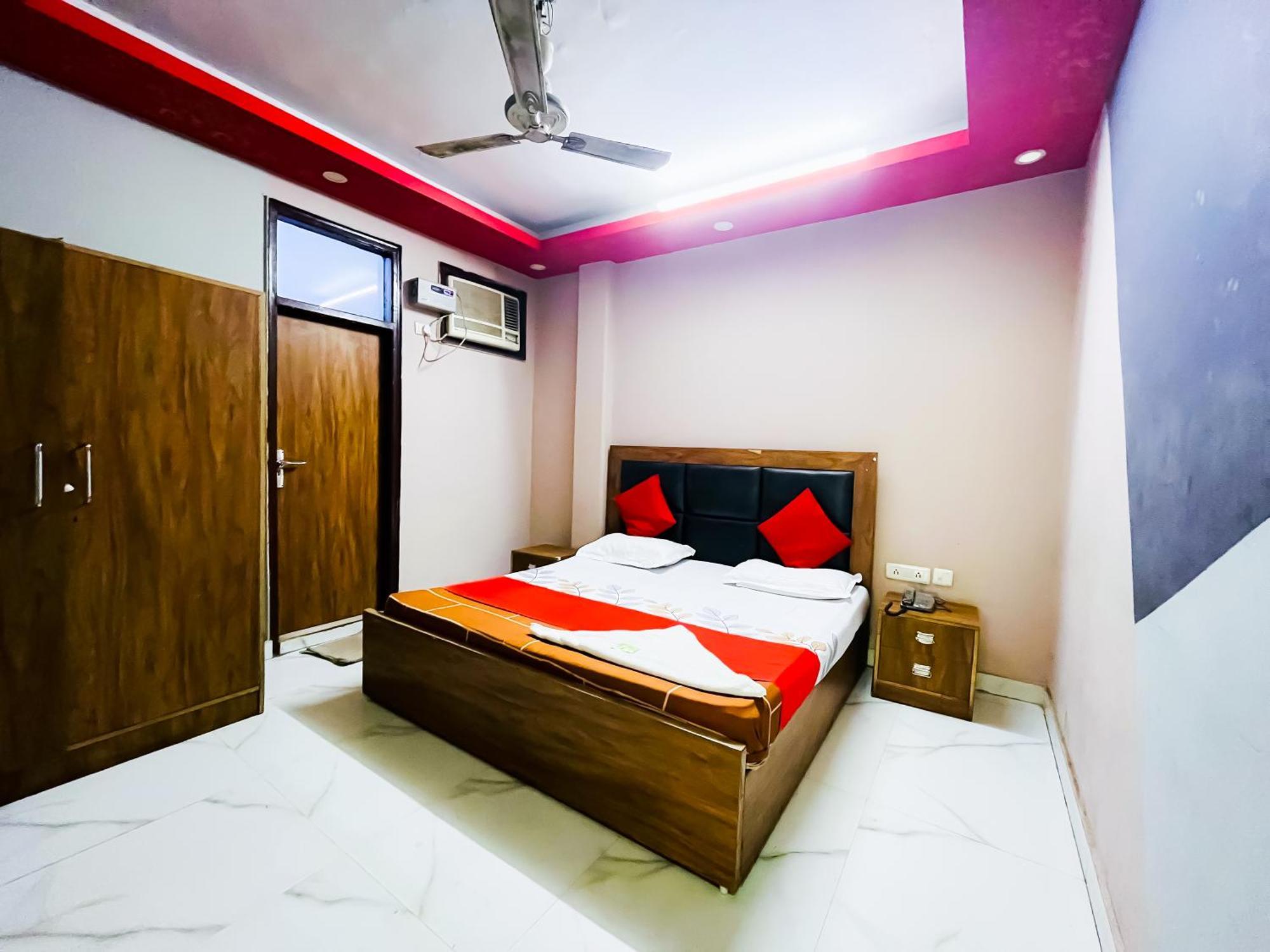 Couette-café Dream In - Hazrat Nizamuddin Station